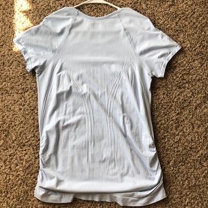 Athleta speedlight tee